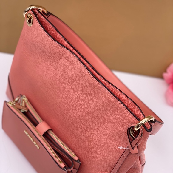 Michael Kors Nicole Shoulder Bag & Wallet Set - Picture 6 of 11